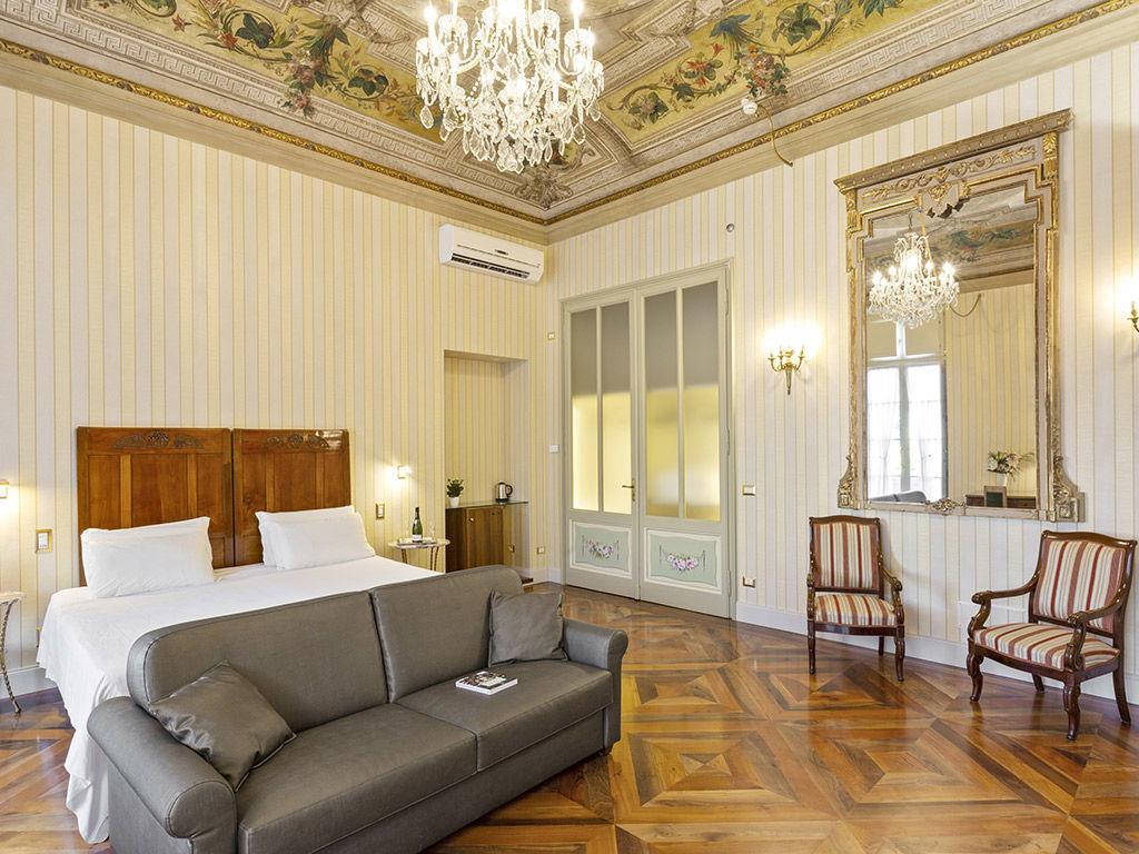 Hotel Roma e Rocca Cavour by null