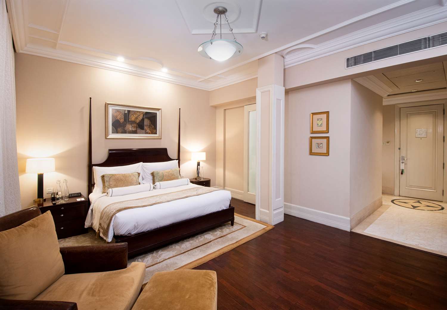 The Claridges by null