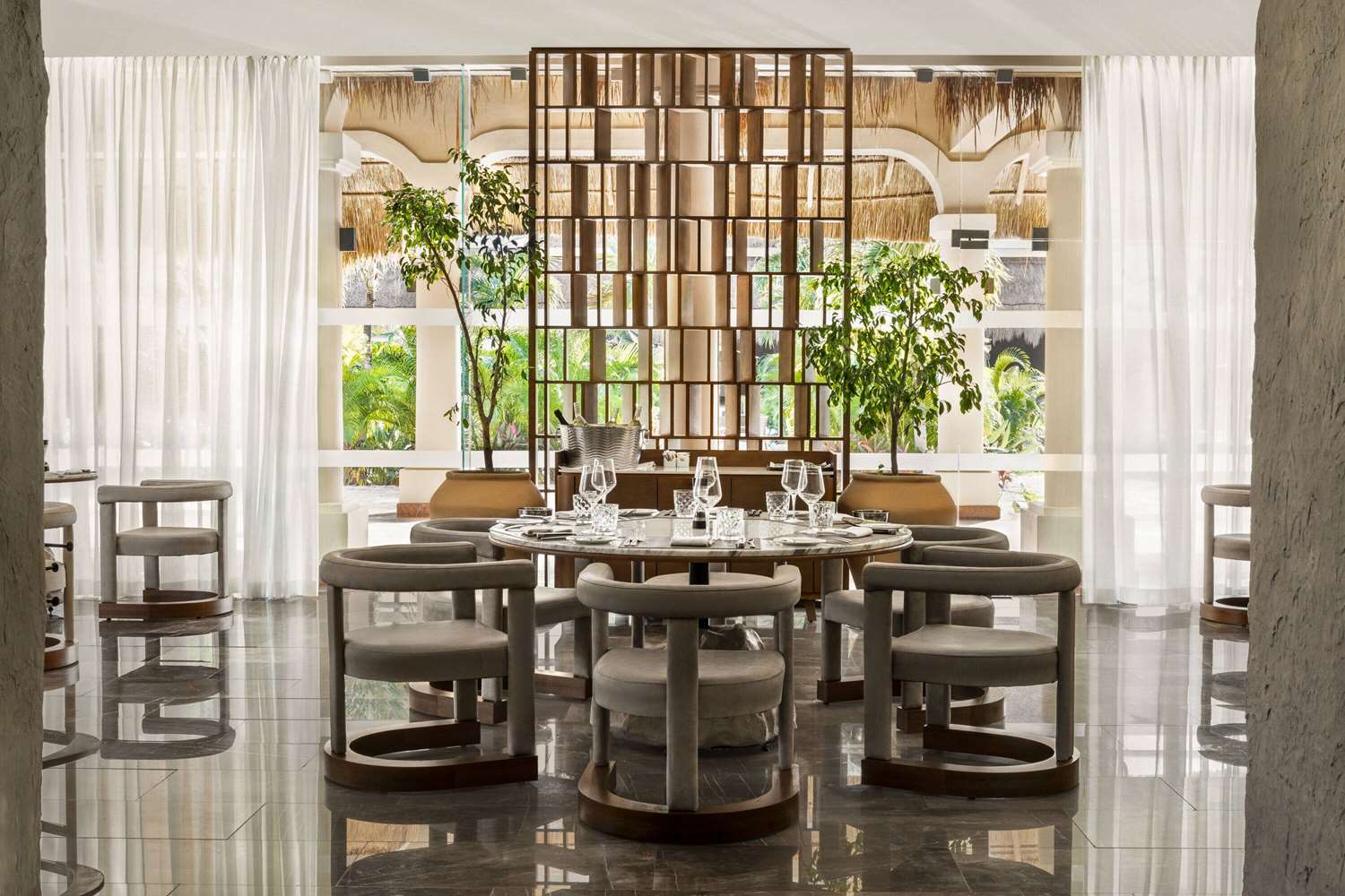 Grand Palladium White Sand Resort & Spa, a Registry Collectin Hotel by null