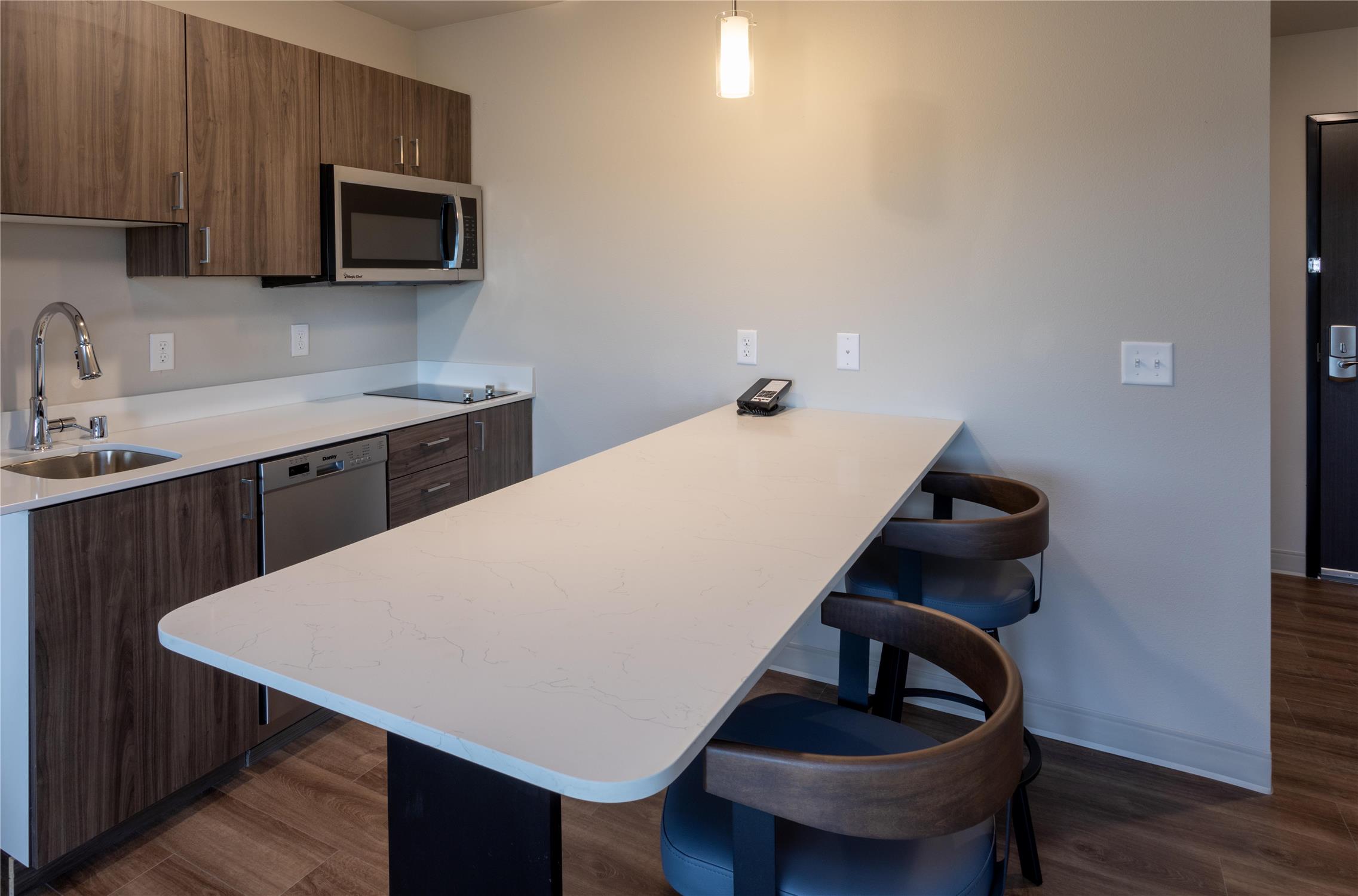 GrandStay Hotel & Suites Kaukauna-Appleton photo 8