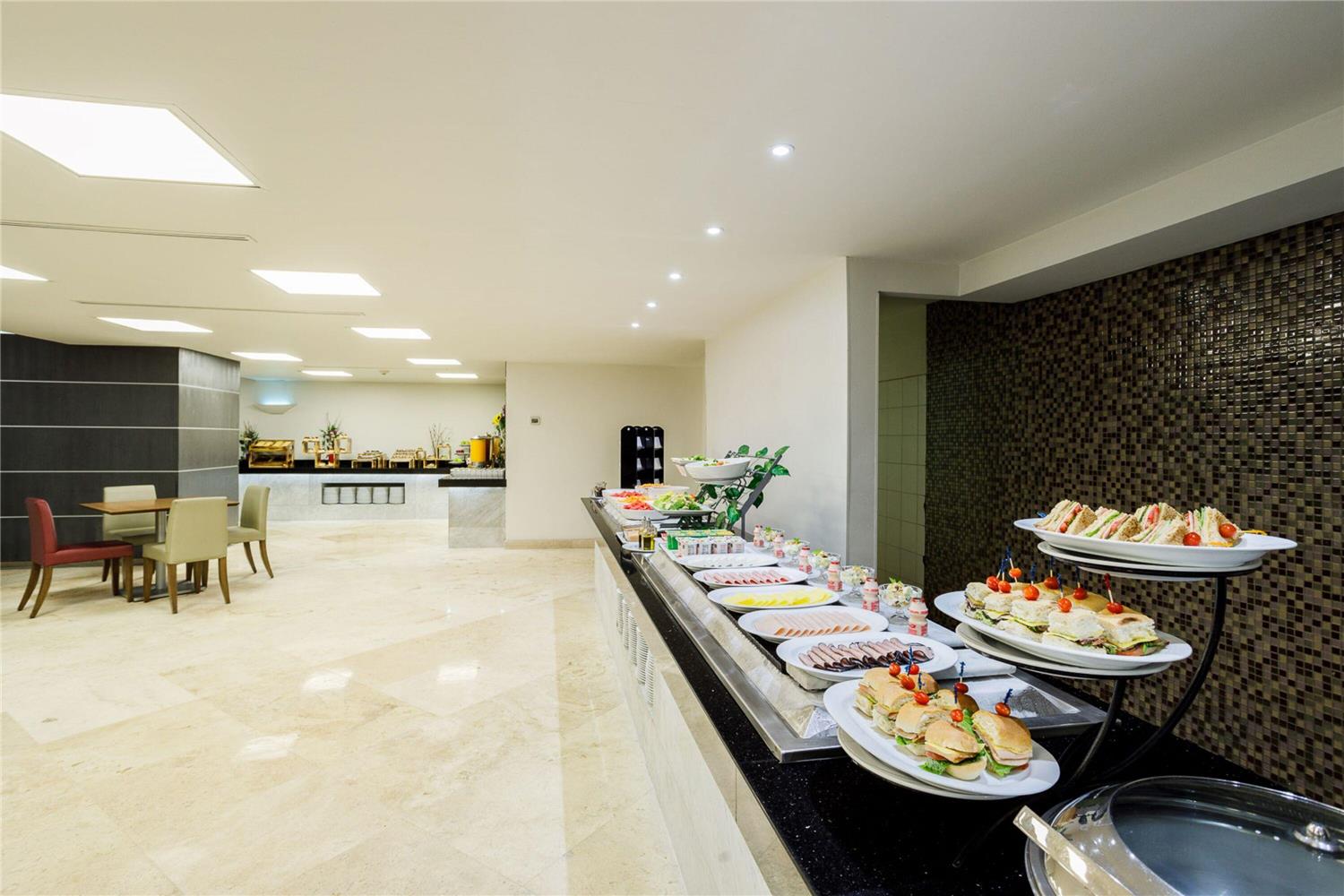 Hotel Real Inn Tijuana photo 7