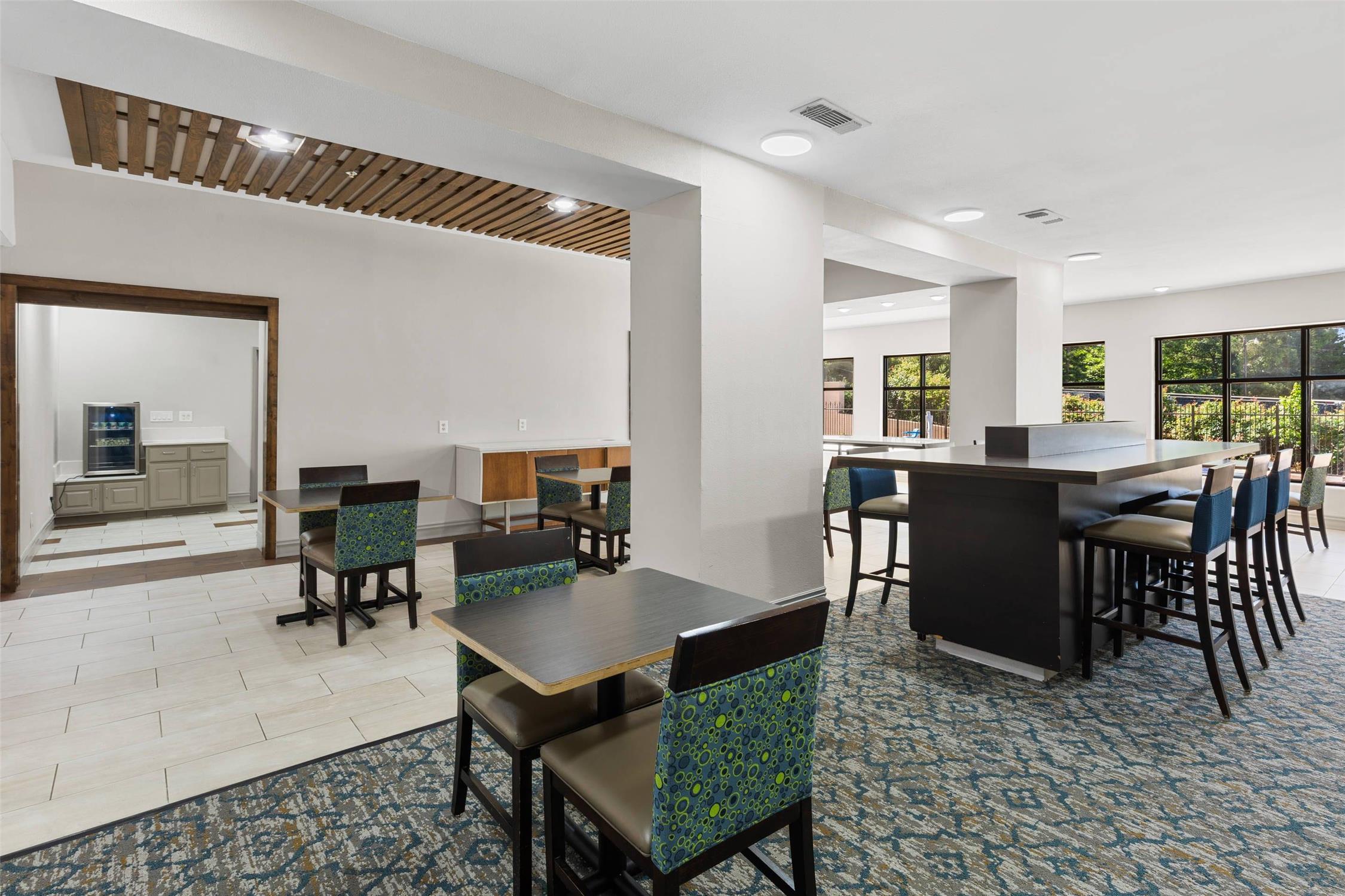 Comfort Inn & Suites Tyler North photo 6