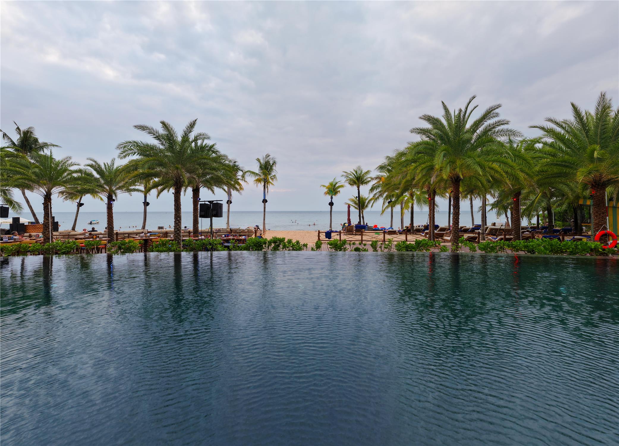 WorldHotels Long Beach Resort Phu Quoc photo 3