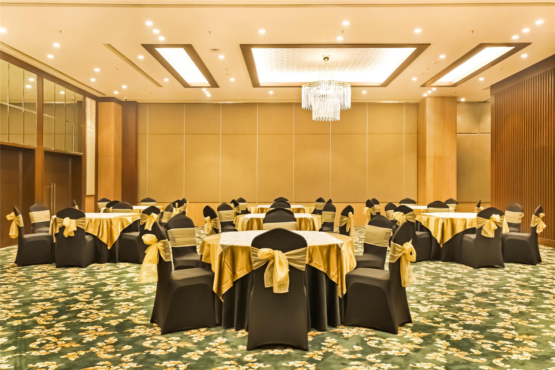 Lemon Tree Hotel, Aligarh photo 5