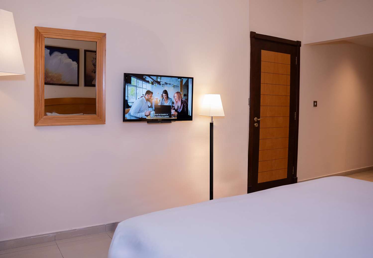 Golden Tulip Sharjah by null