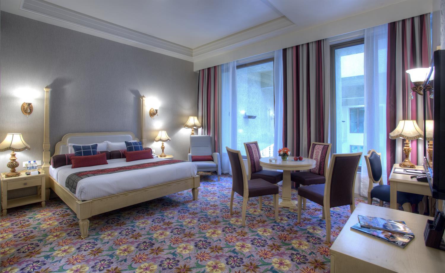 Royal Tulip Hotel photo 3
