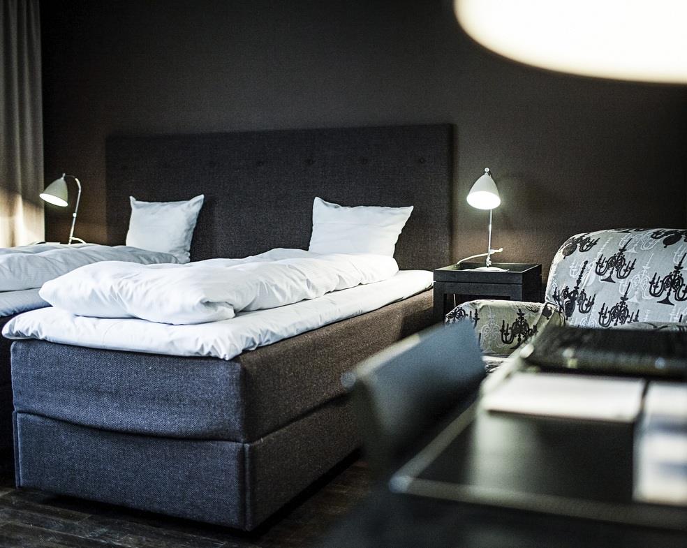 First Hotel Grand by null