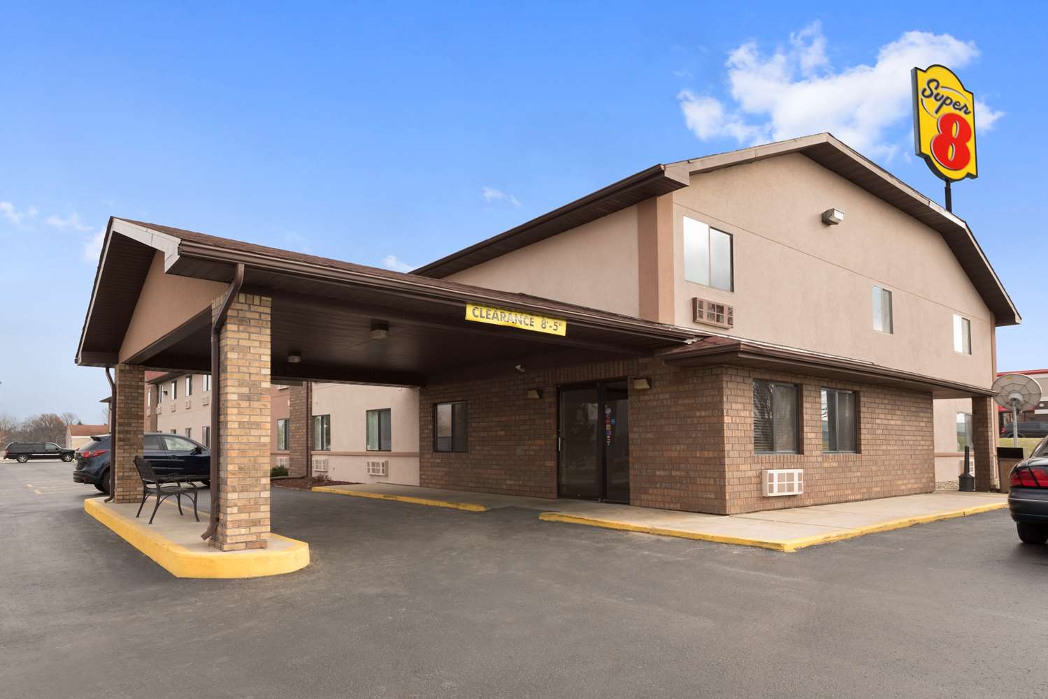 Super 8 by Wyndham Rantoul image