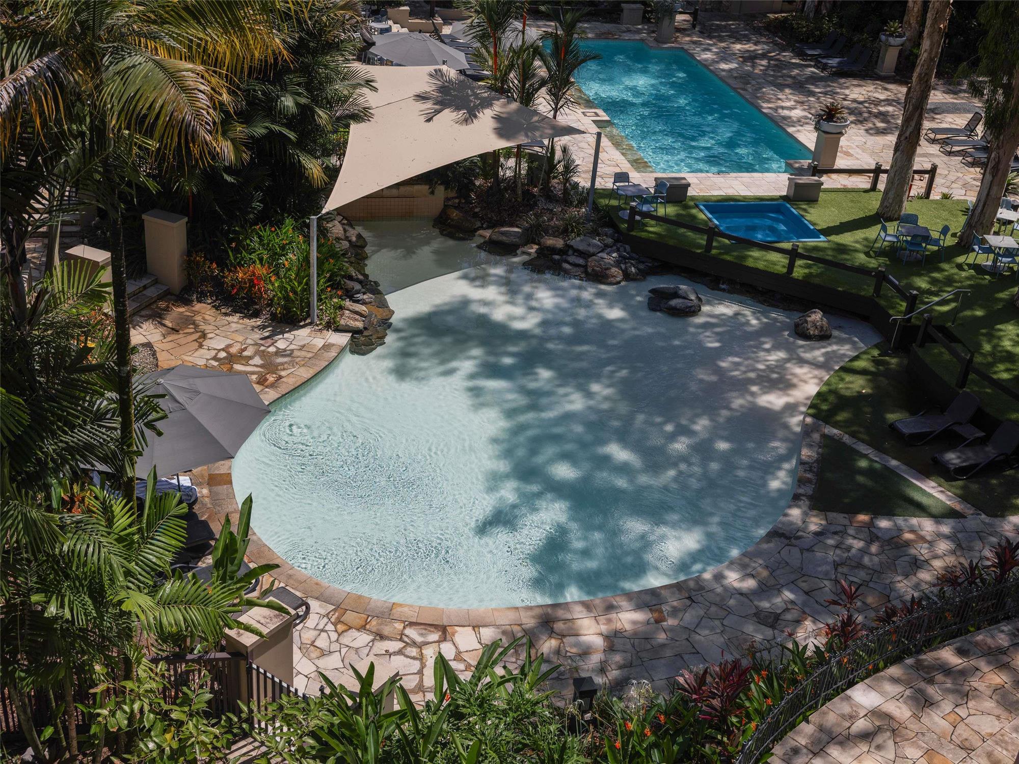 Pullman Palm Cove Sea Temple Resort and Spa photo 4