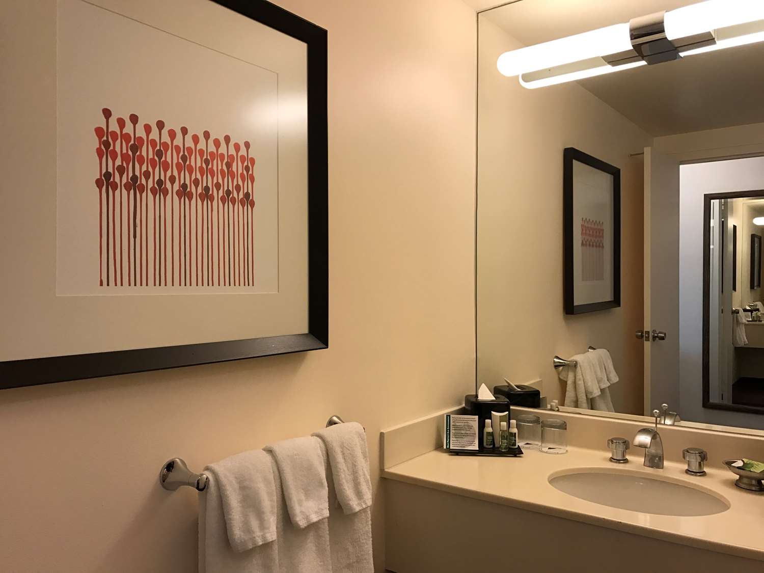 Washington Plaza Hotel by null