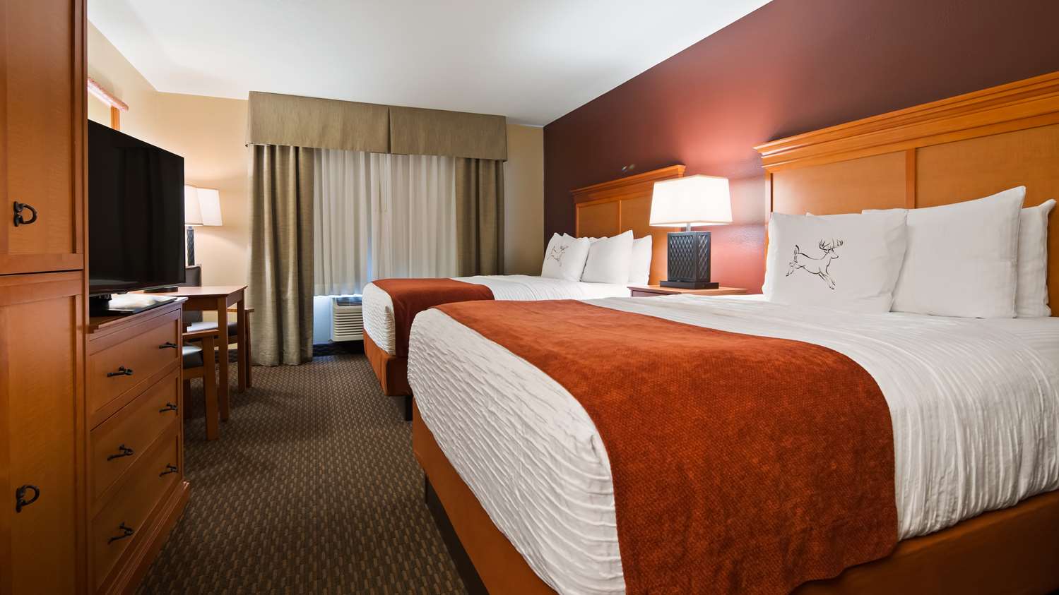 Best Western Plus Deer Park Hotel and Suites by null