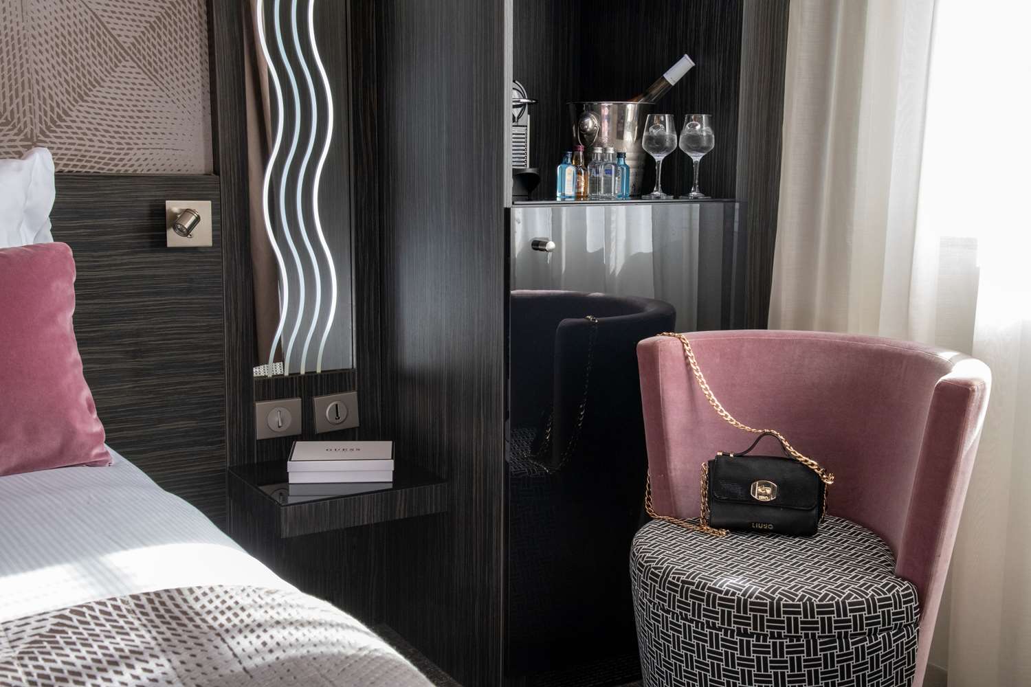BW Premier Collection Mondial by null