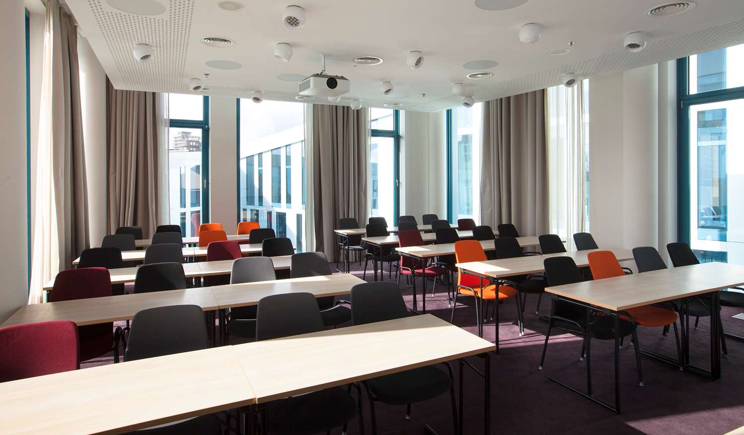 Scandic Hamburg Emporio by null