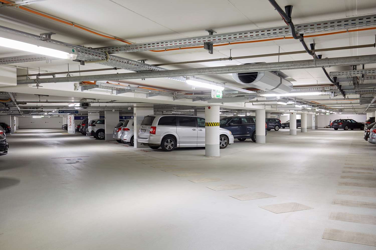 Scandic Hamburg Emporio by null