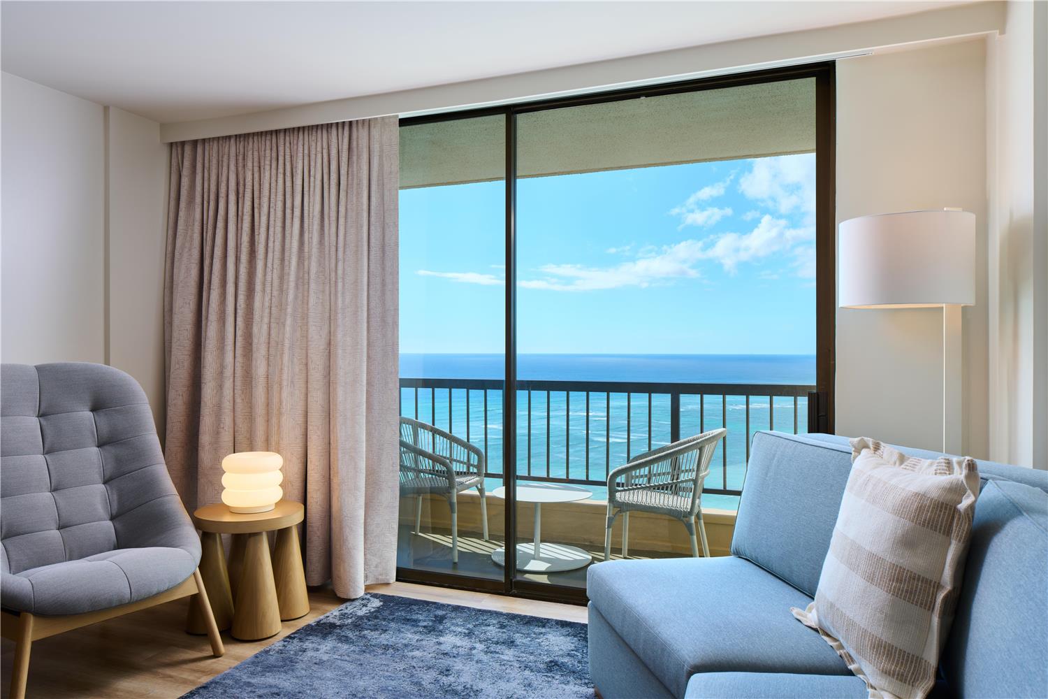 Hyatt Regency Waikiki Beach Resort and Spa by null