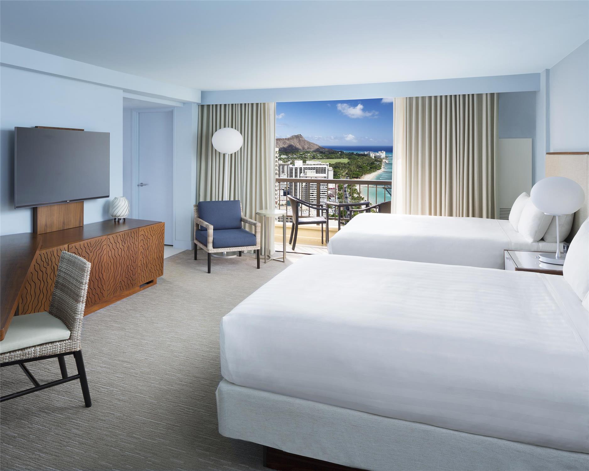 Hyatt Regency Waikiki Beach Resort and Spa photo 4