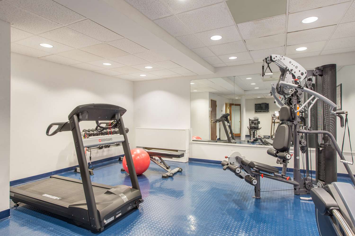 The Exeter Inn by null