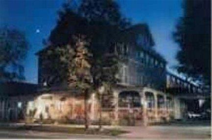 The Inn at Saratoga by null