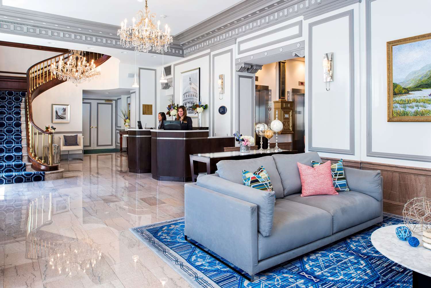 Phoenix Park Hotel by null