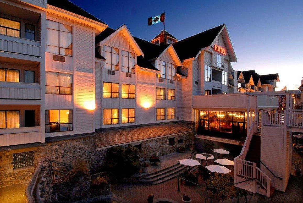 Huntingdon Hotel & Suites by null
