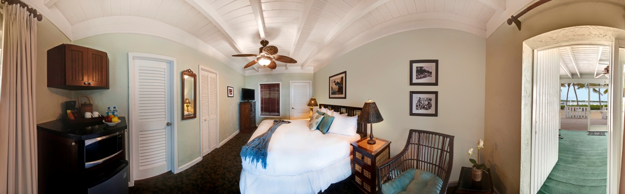 Coconut Palm Inn by null