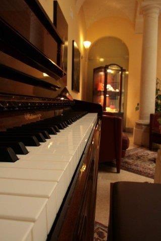 Antico Hotel Roma 1880 by null