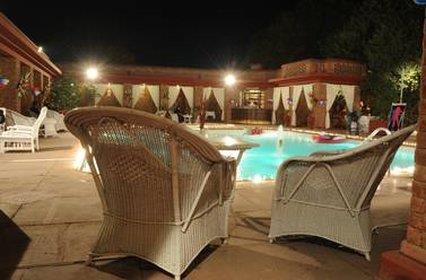Faisalabad Serena Hotel image