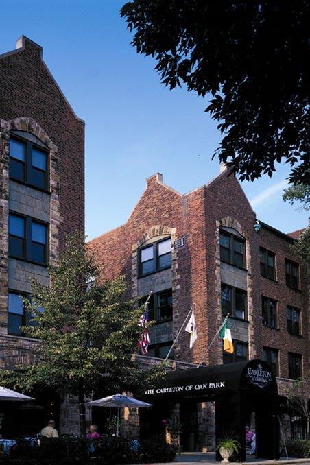 The Carleton of Oak Park Hotel by null