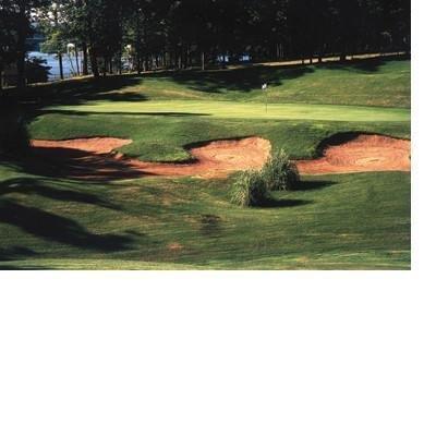 The Lodge of Four Seasons by null