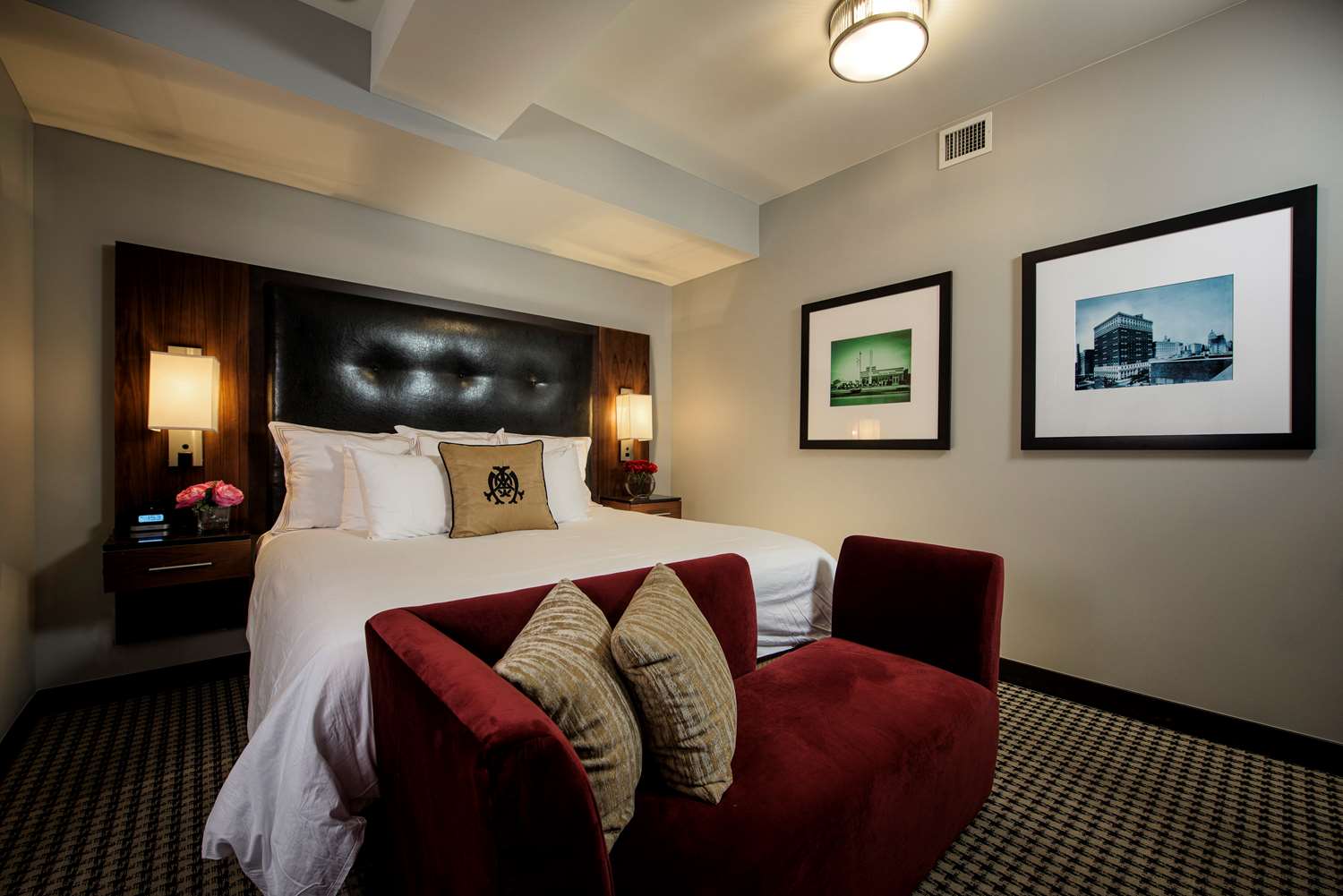 The Mayo Hotel by null