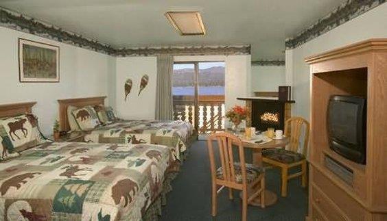 Big Bear LakeFront Lodge by null