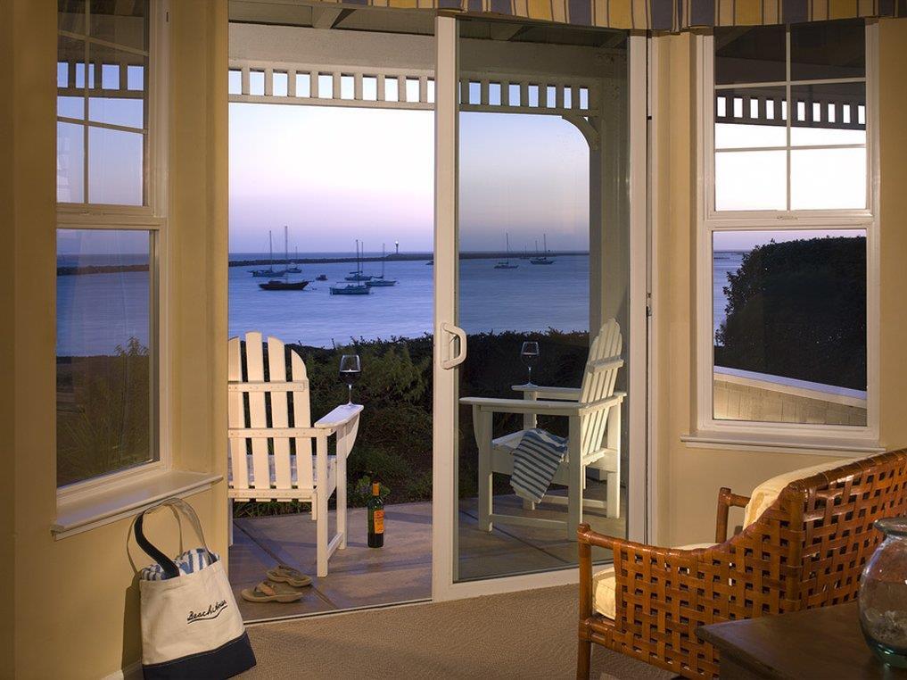 Beach House Hotel by null