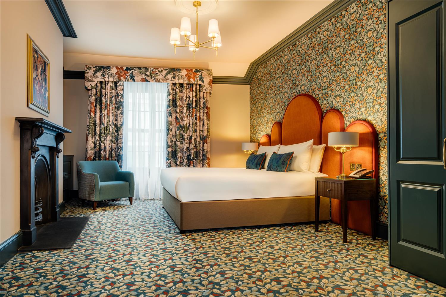 The Trinity City Hotel by null