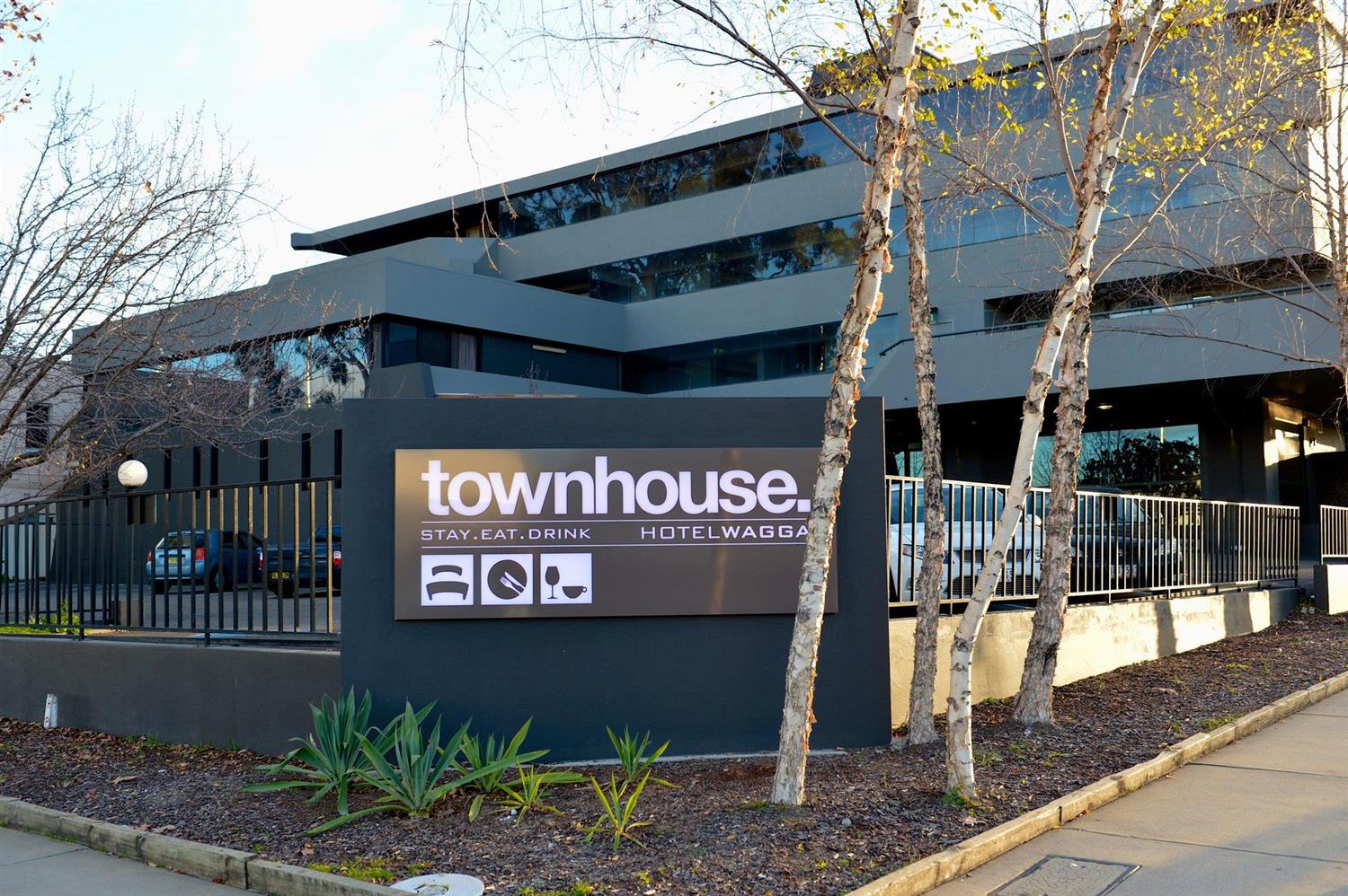 Townhouse Hotel Wagga by null