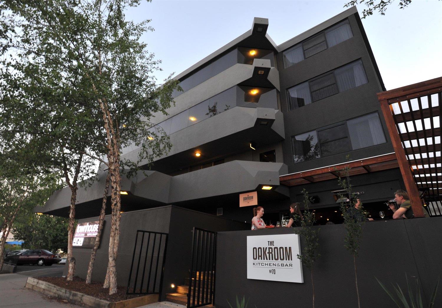 Townhouse Hotel Wagga by null