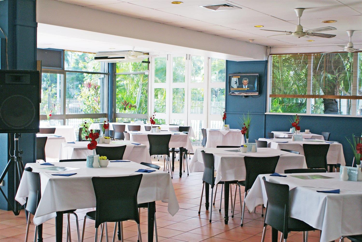 Cairns Plaza Hotel by null