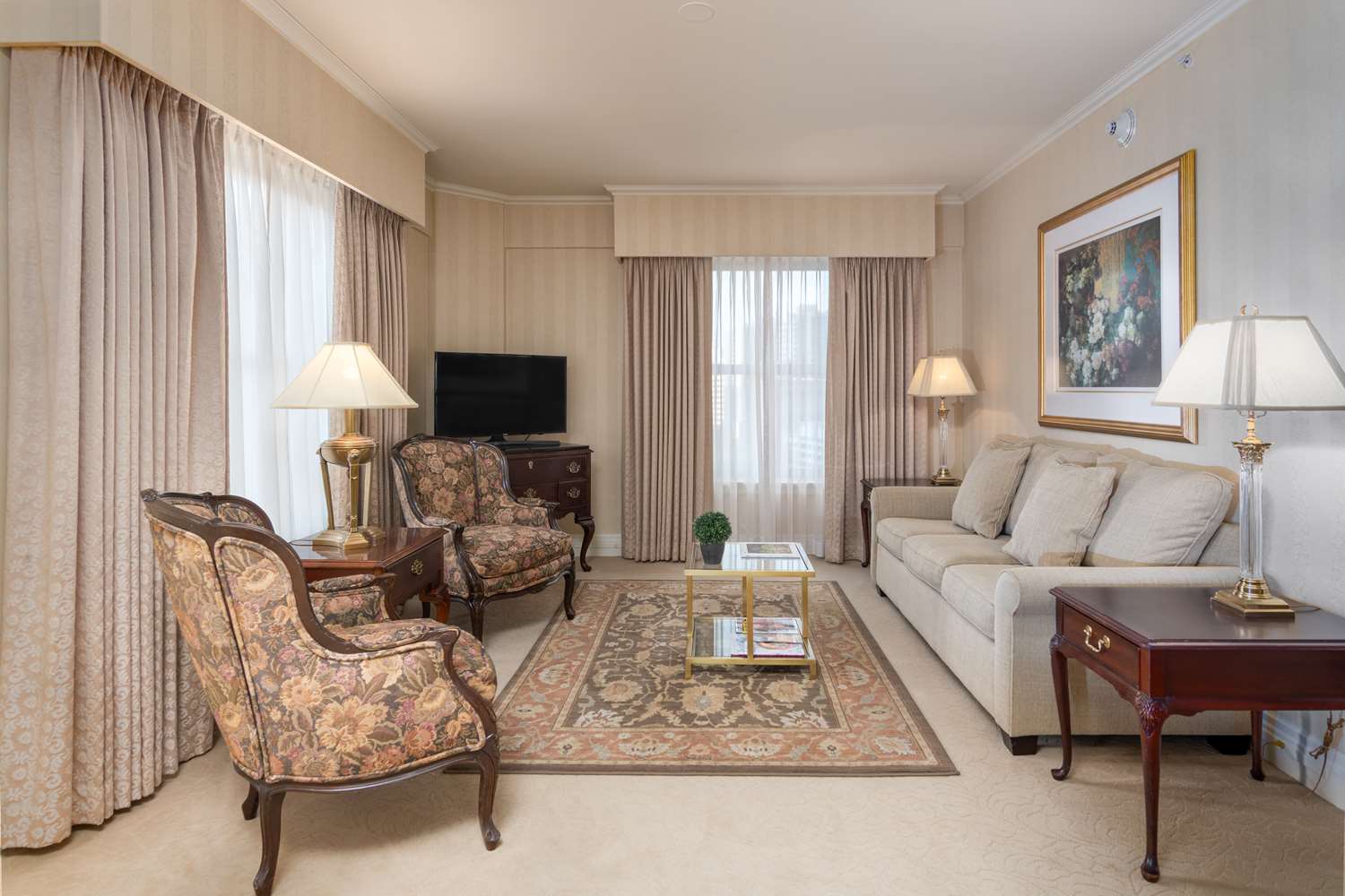 Mayflower Park Hotel by null