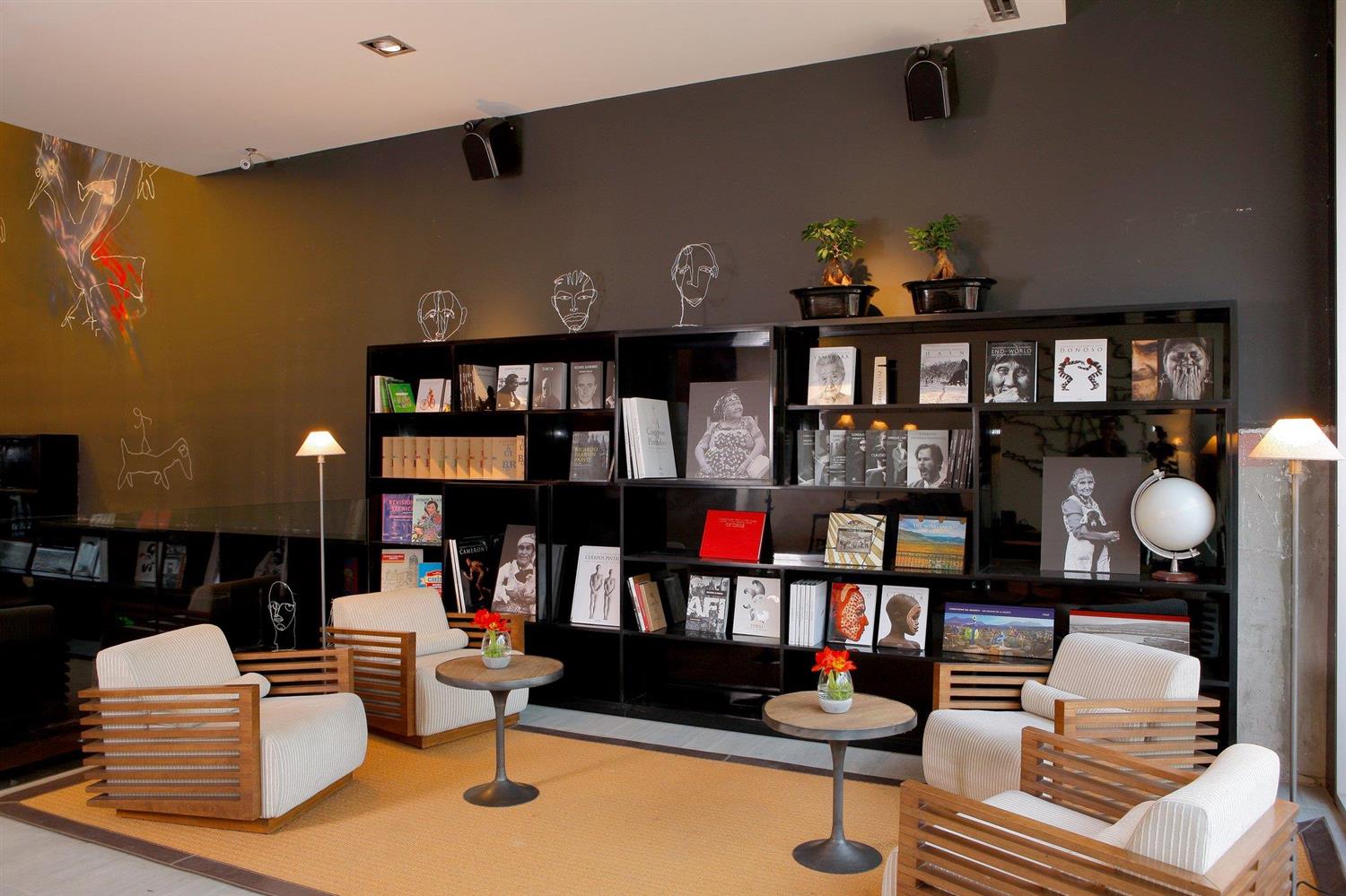 Ismael Hotel by null