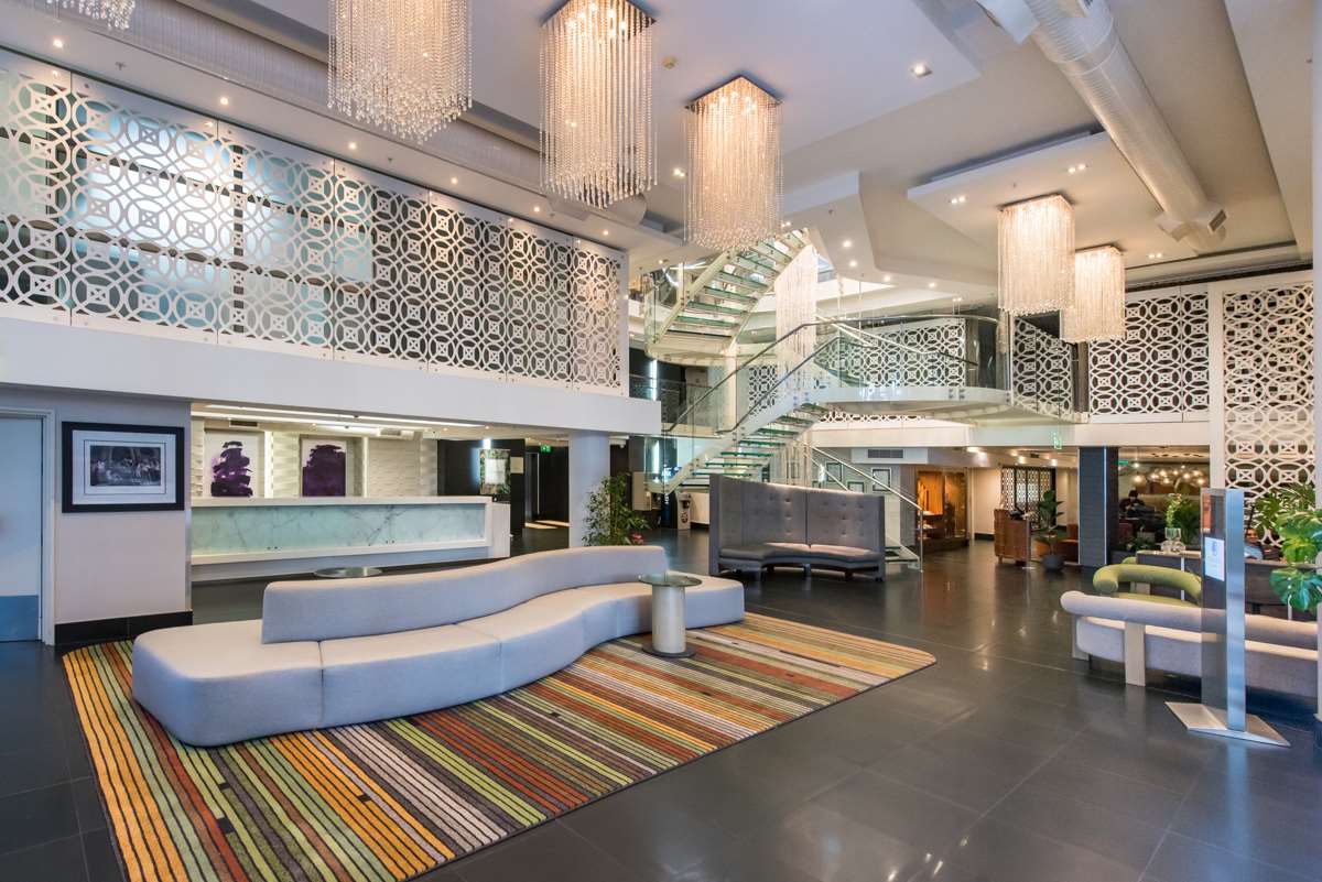 DoubleTree by Hilton Cape Town - Upper Eastside photo 2