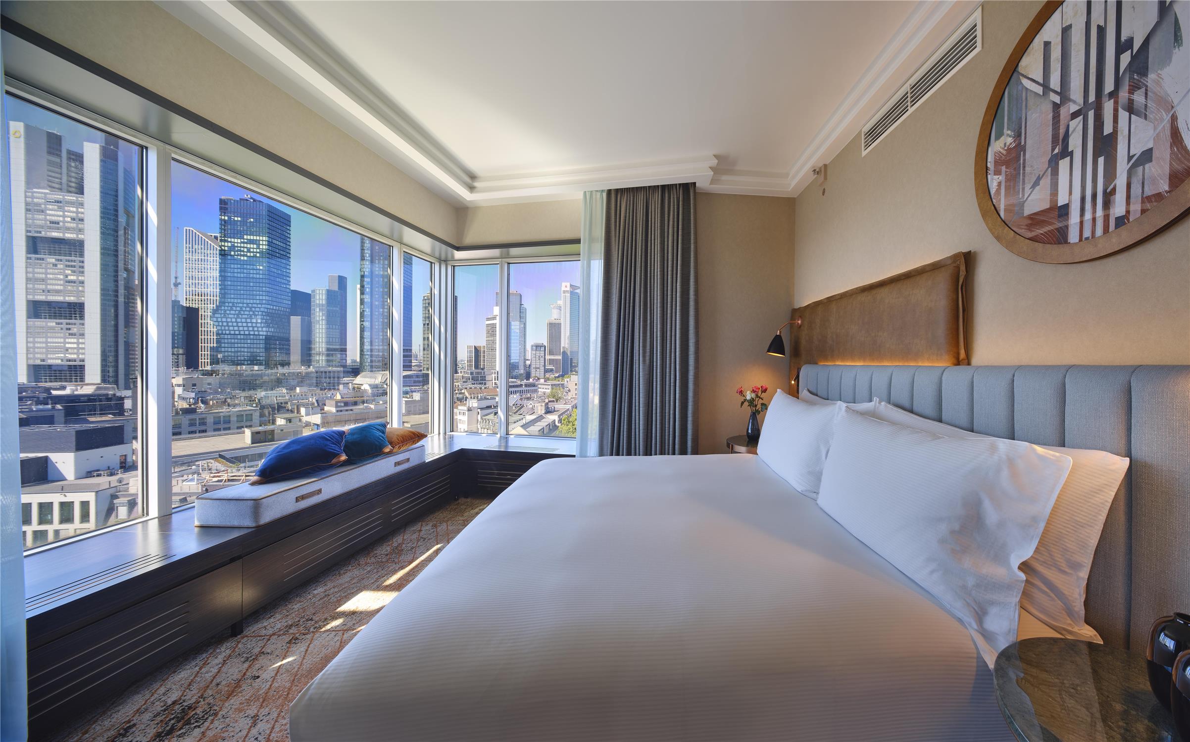 Hilton Frankfurt City Centre photo 3