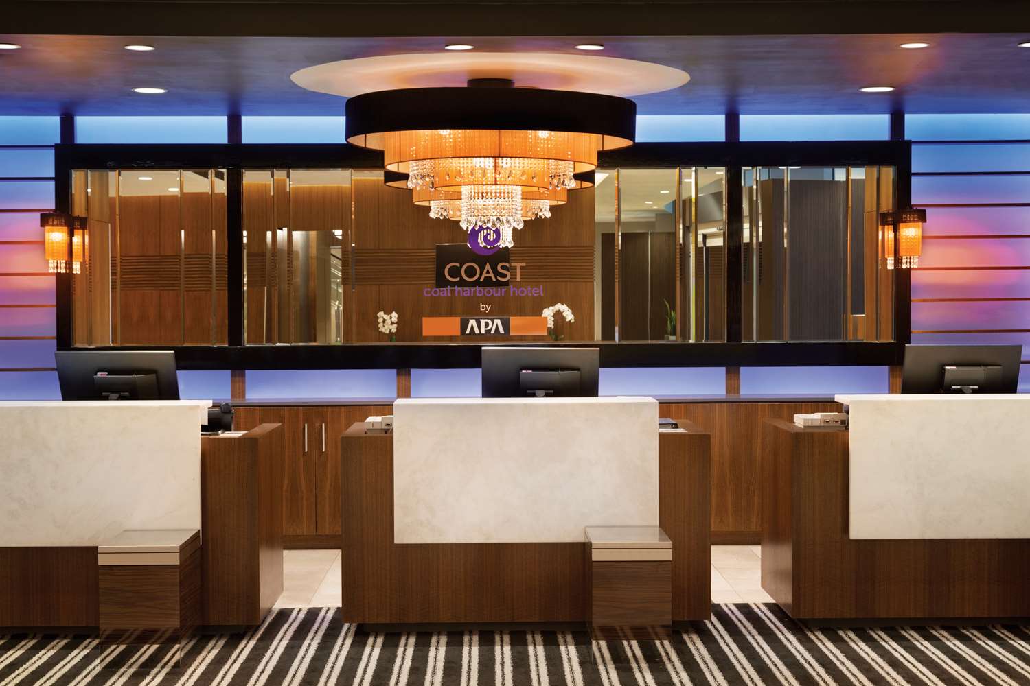 Coast Coal Harbour Vancouver Hotel by APA by null