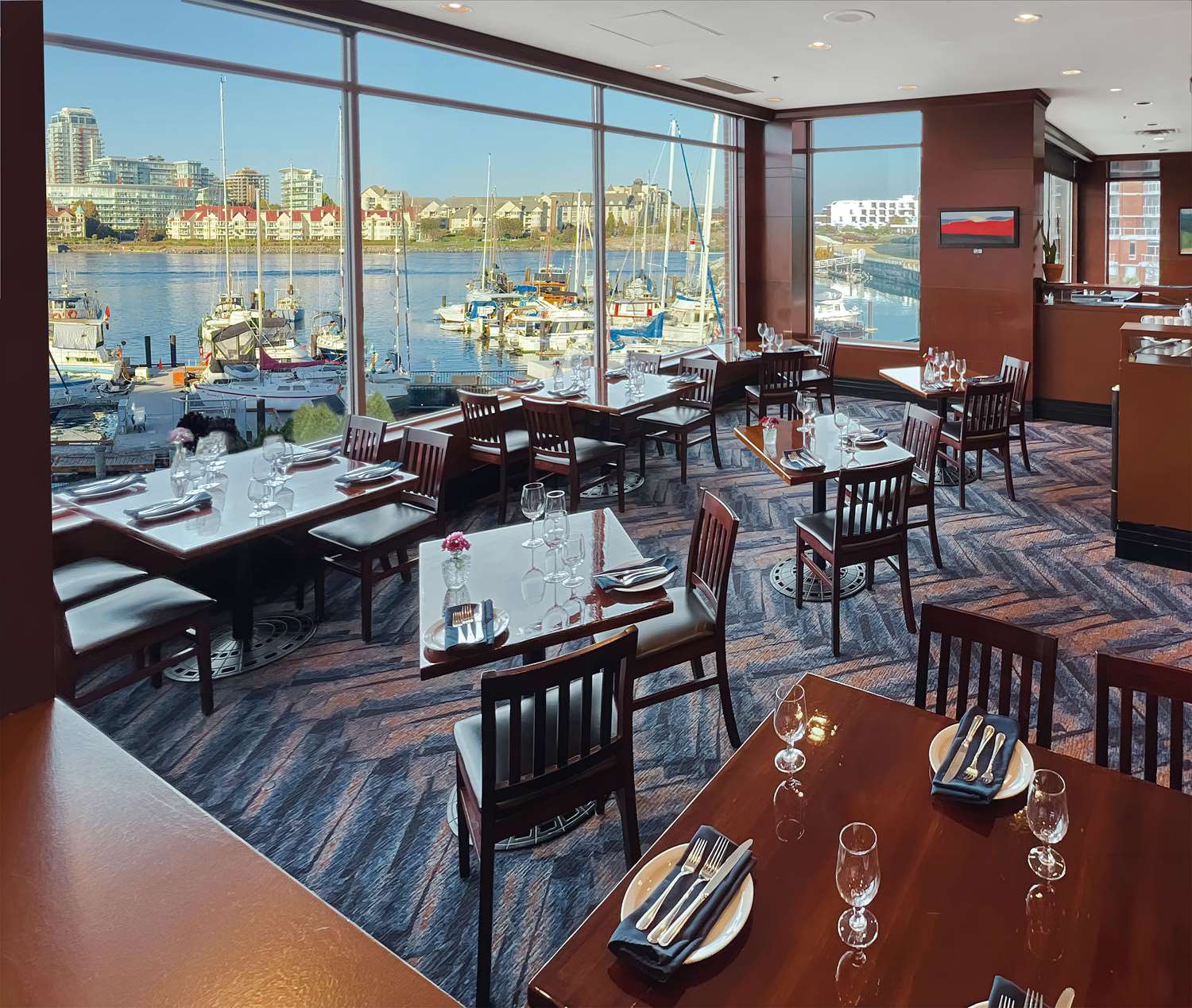 Coast Victoria Hotel & Marina by APA by null