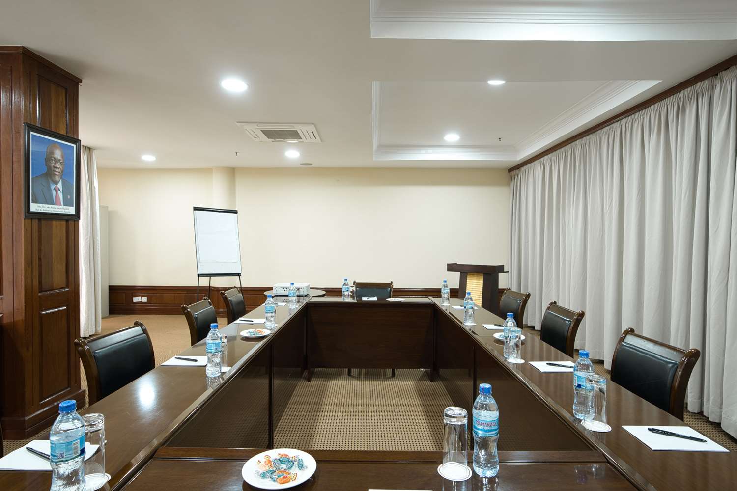 Kibo Palace Hotel Arusha by null