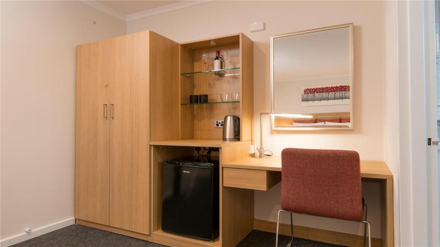 Adelaide Royal Coach by null