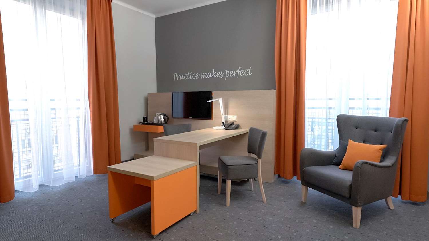 Hotel MDM by null
