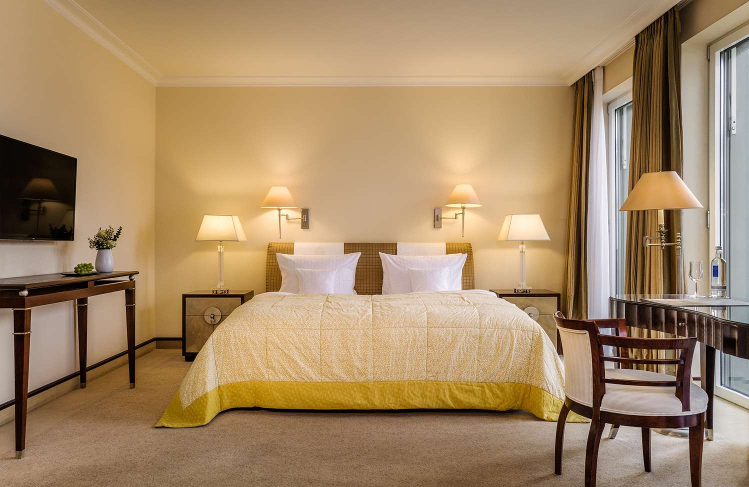Parkhotel by null