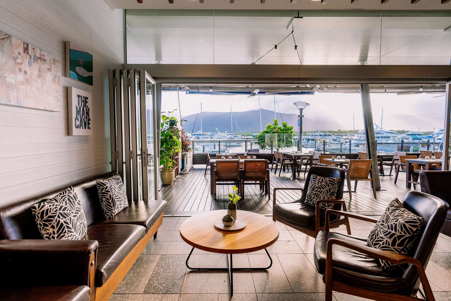 Shangri-La The Marina, Cairns by null