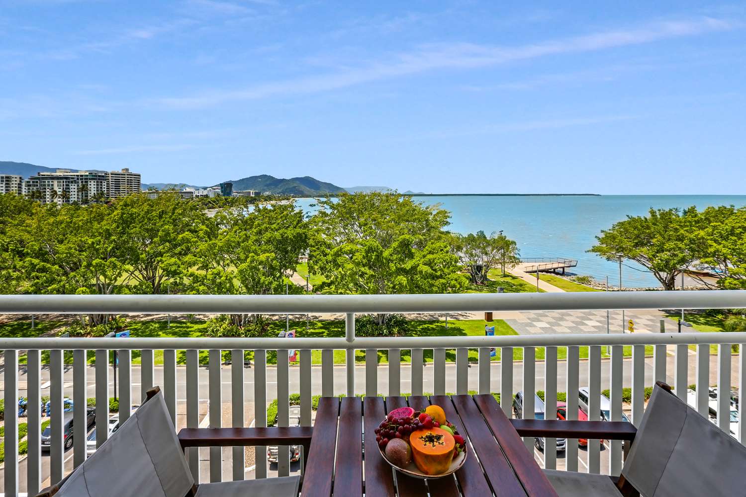 Shangri-La The Marina, Cairns by null