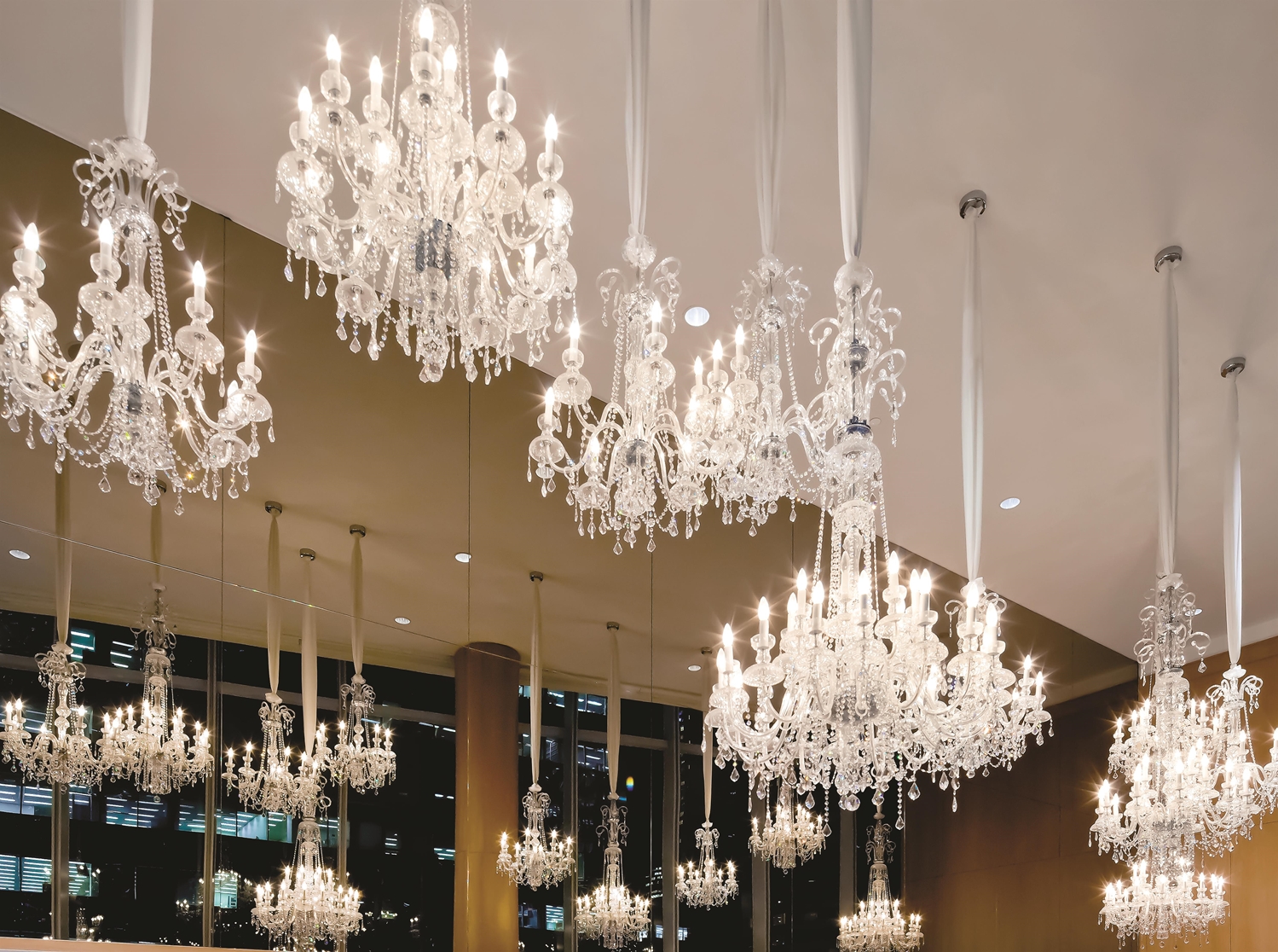 Shangri-La Toronto by null