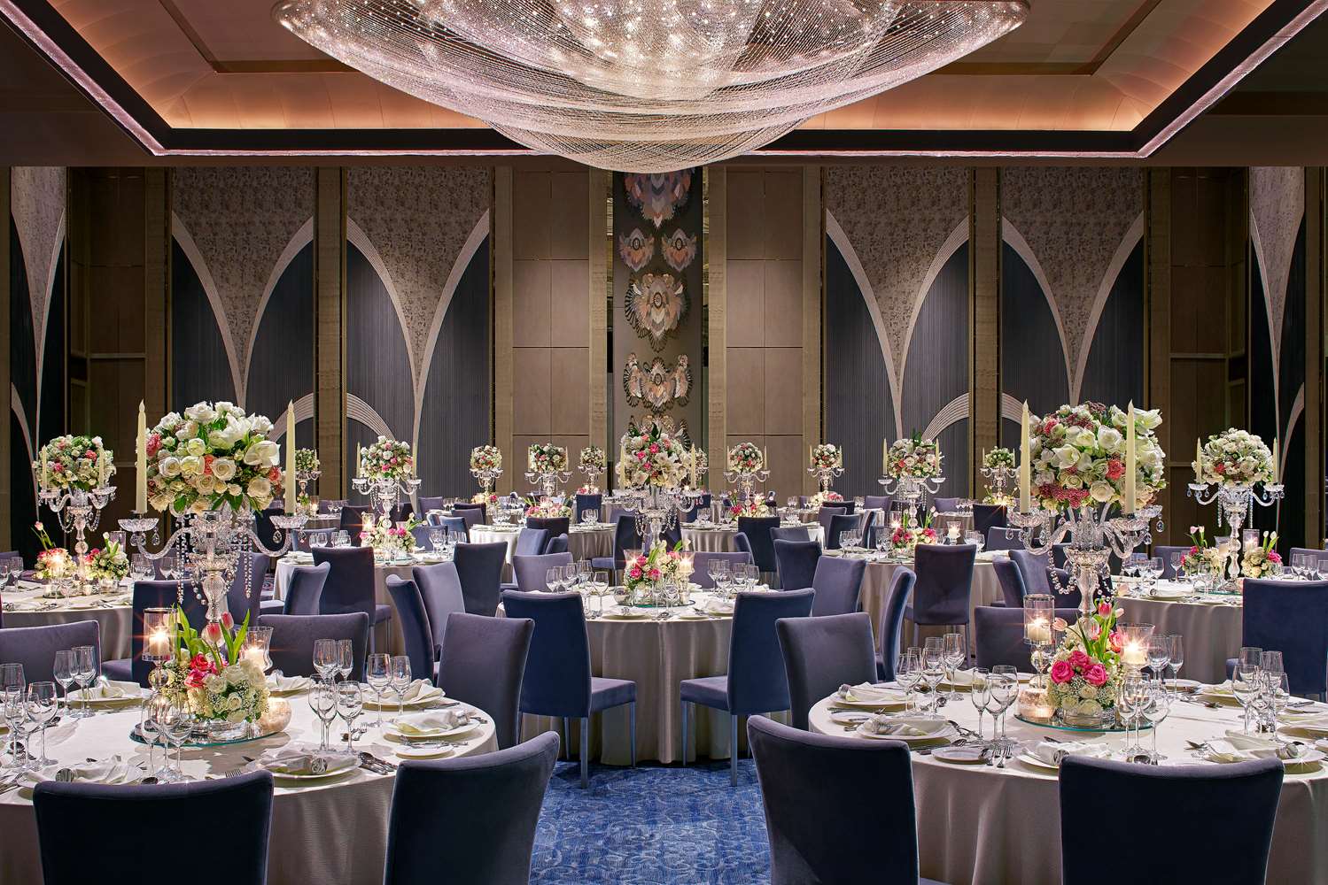 Shangri-La The Fort, Manila by null